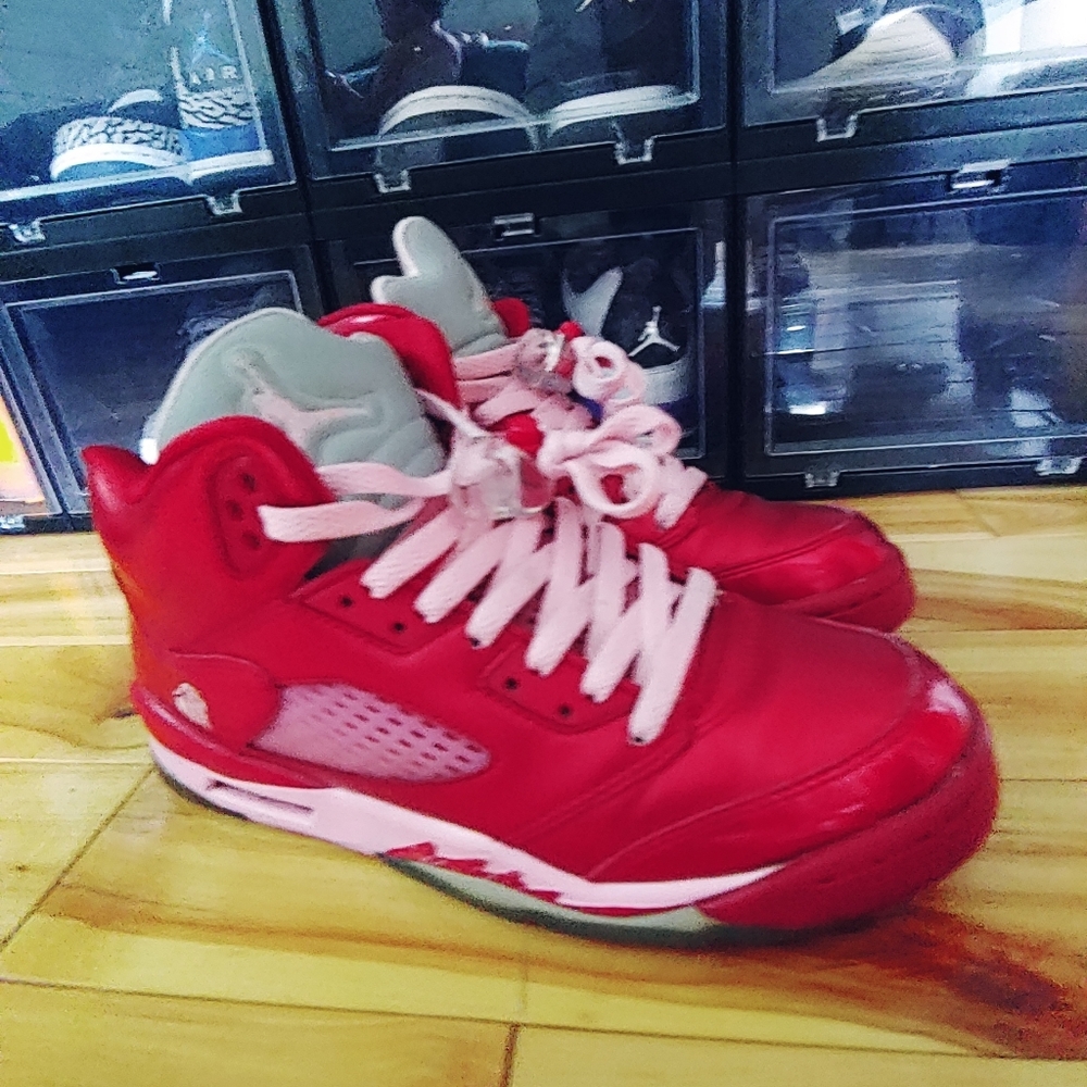 Jordan V Retro - Valentine's